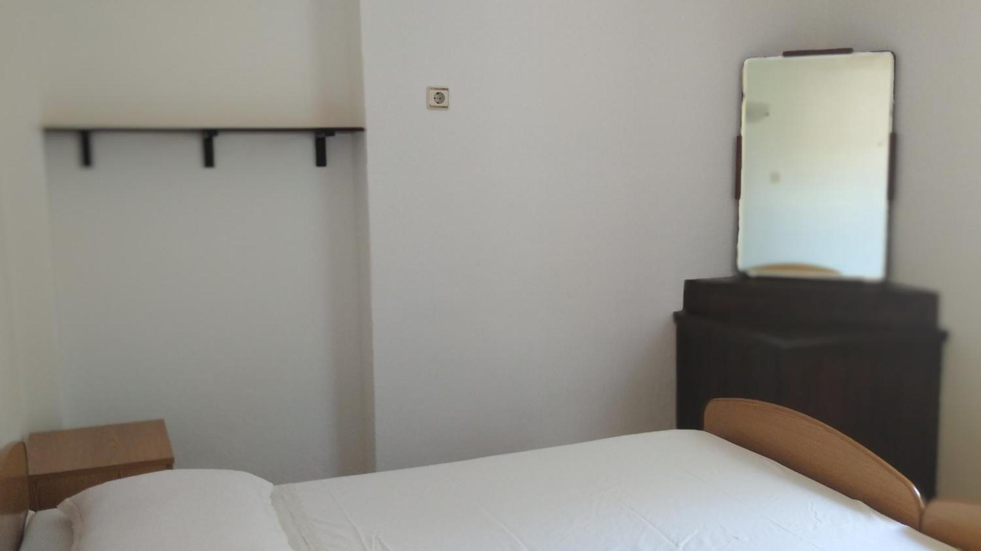 Moki Apartman Vis Szoba fotó