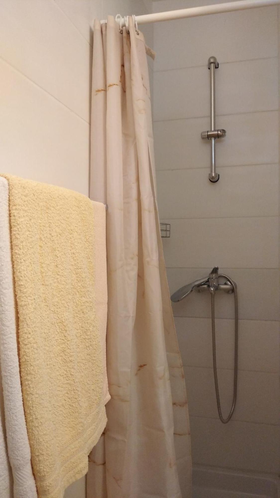 Moki Apartman Vis Szoba fotó